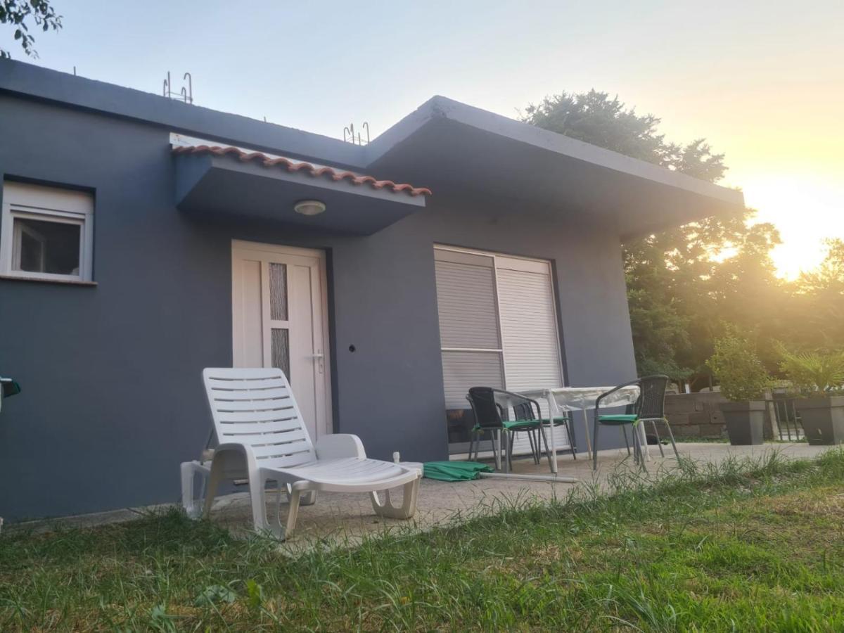 Apartman Julka Sukošan Exterior foto